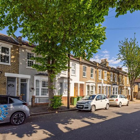 The Stratford Villa ロンドン エクステリア 写真